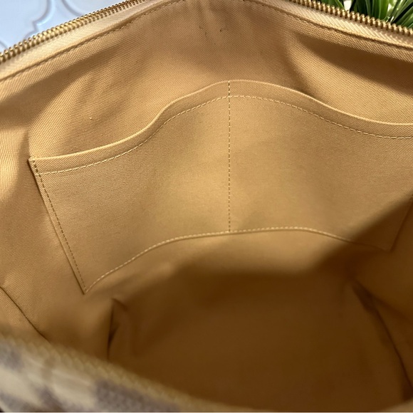 Louis Vuitton Damier Azur Totally PM - Picture 14 of 16